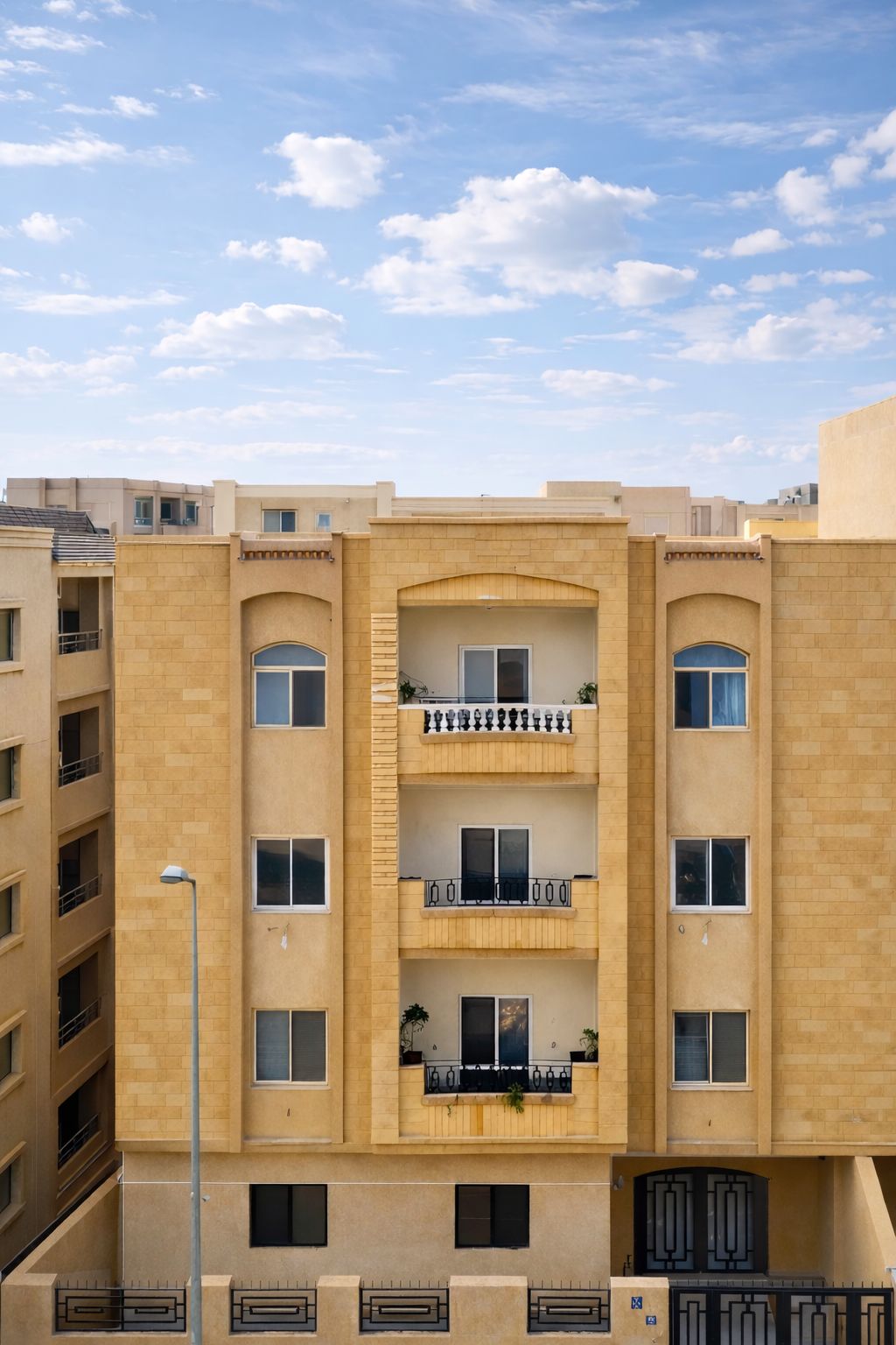 🔥 شقة 120م للبيع في الأندلس – التجمع الخامس | 2,350,000 جنيه 🔥